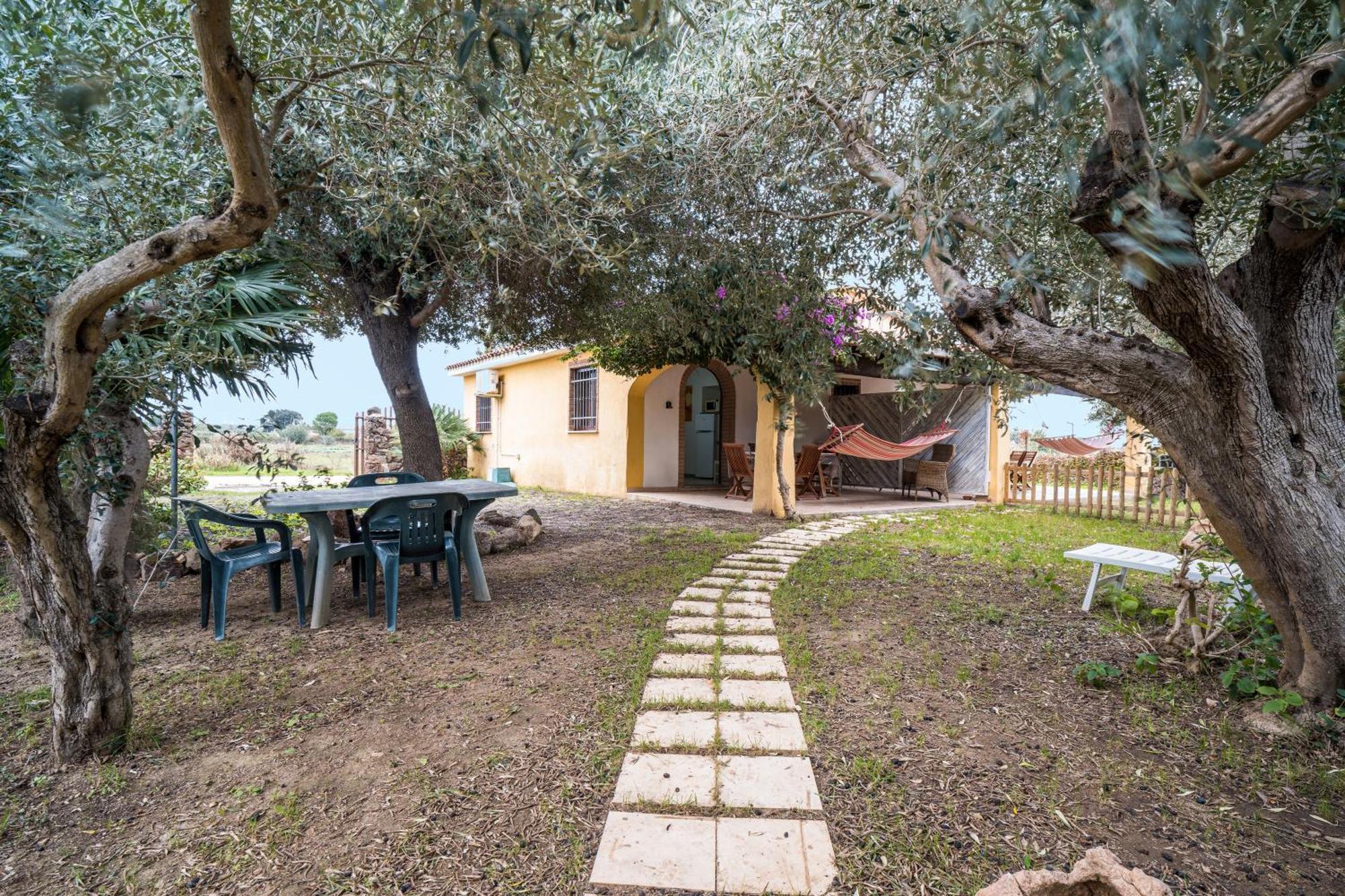 Casa Su Barone 1 Villa Орозеи Екстериор снимка
